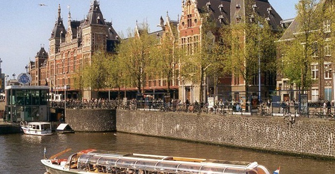 Тур выходного дня в Амстердам для детей и родителей