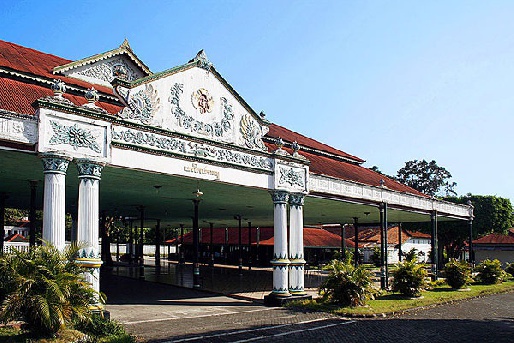 Дворец Султана Кратон - остров Ява, Индонезия