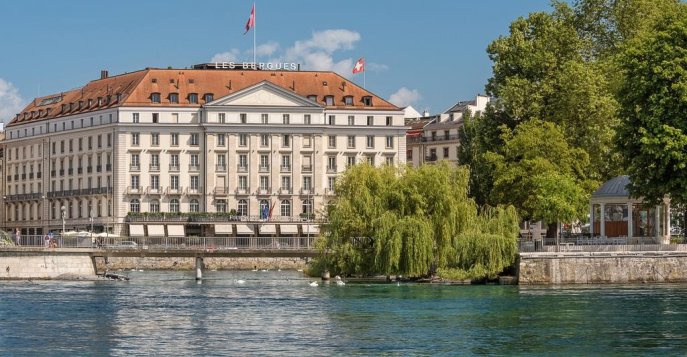 Отель Four Seasons Hotel Des Bergues 5*