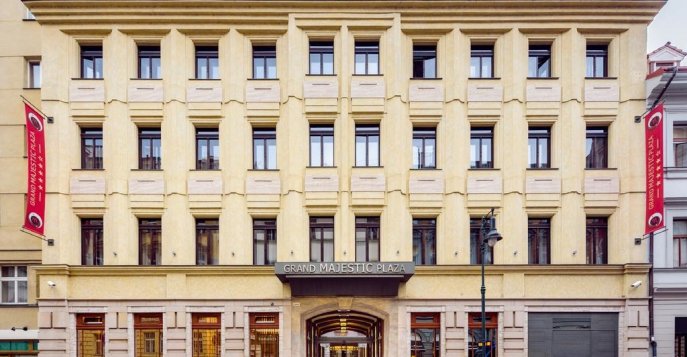 Отель Grand Majestic Plaza 4*