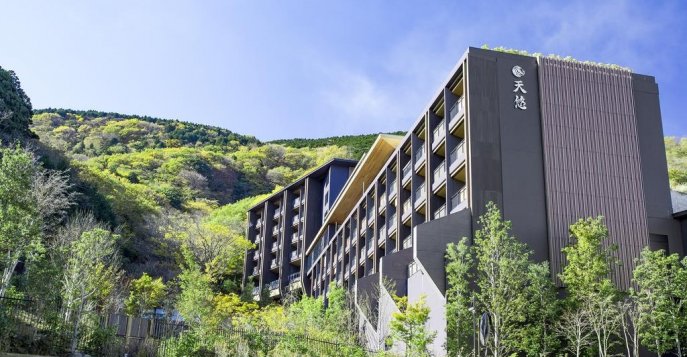 Отель Hakone Hotel Kowaki-En 4*