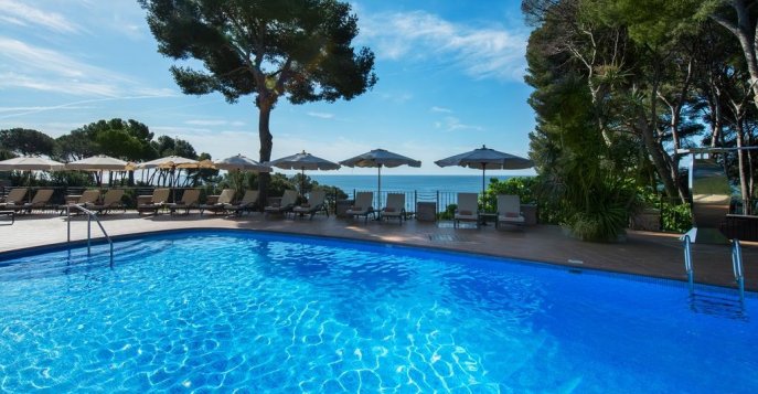 Отель Sallés Hotel & SPA Cala del Pi 5* - Коста-Брава, Испания