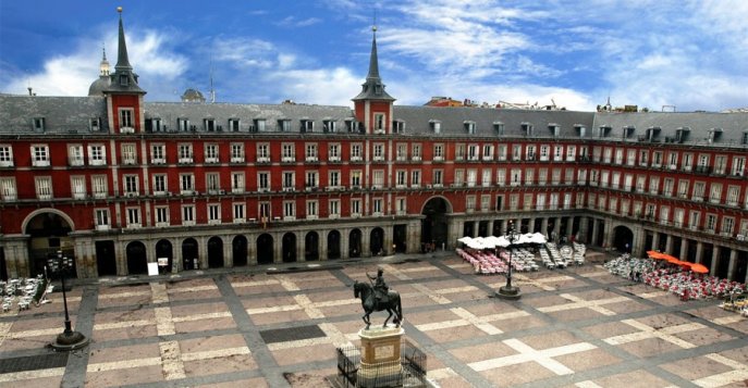 Площадь Пласа-Майор - Мадрид, Испания