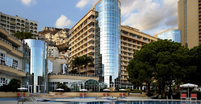 Отель Le Méridien Beach Plaza 5*