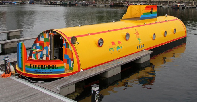 «Yellow Submarine» – новый ливерпульский отель на воде