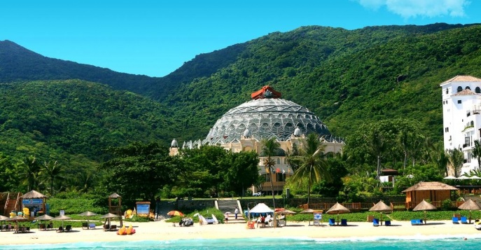 Отель Universal Resort Sanya 5*