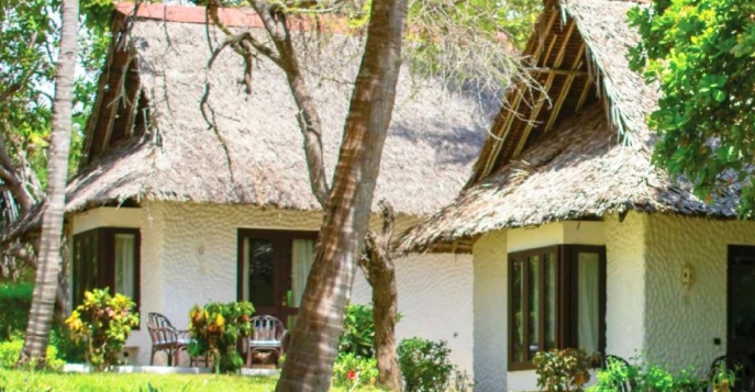 Отель Jacaranda Indian Ocean Beach Resort 4*, Кения