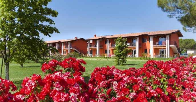 Отель The Garda Village 4*