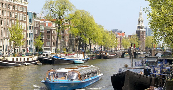 400-летие каналов в Амстердаме