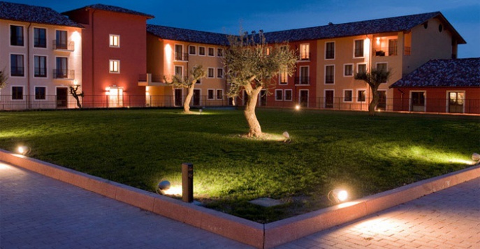 Отель Hotel Parchi del Garda 4*