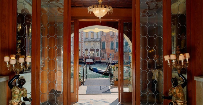 Отель Gritti Palace Venice 5*
