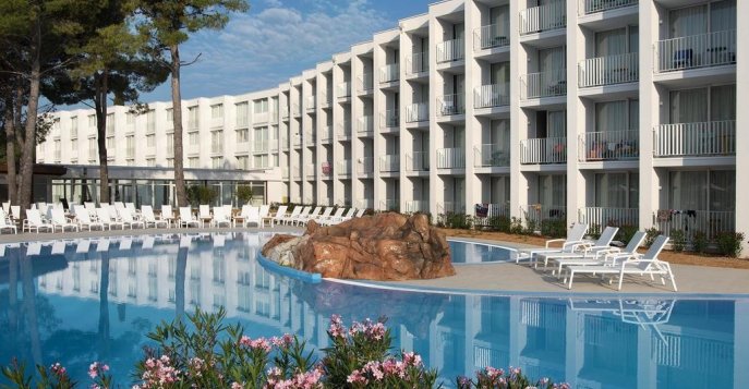 Отель Solaris Hotel Jakov 3*