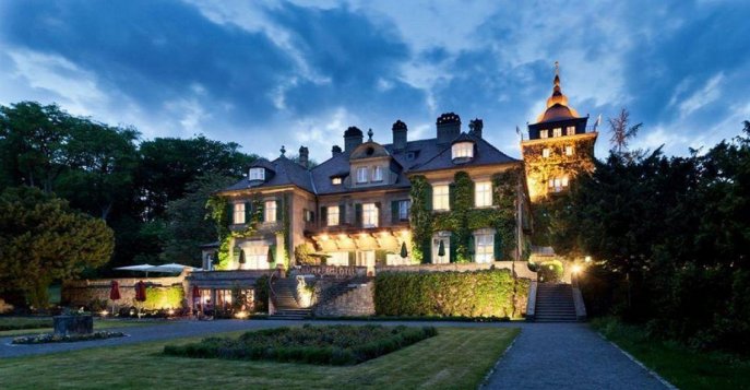 Schlosshotel Lerbach 5*