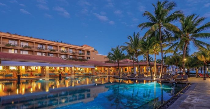 Отель Le Mauricia Mauritius 4*