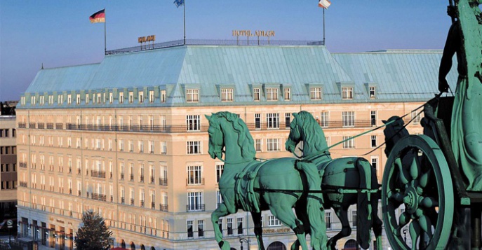 Отель Adlon Kempinski 5*