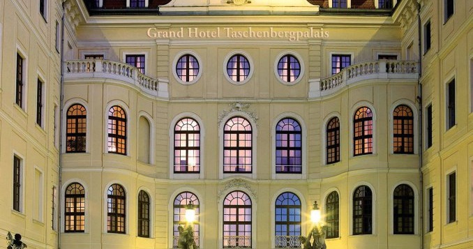 Отель Taschenbergpalais Kempinski 5*