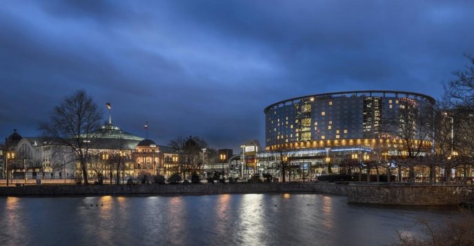 Отель Maritim Hotel Frankfurt 5*