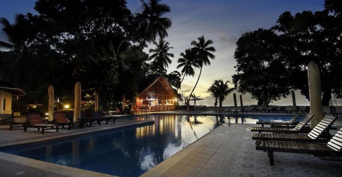 Отель Berjaya Le Morne Beach 4*